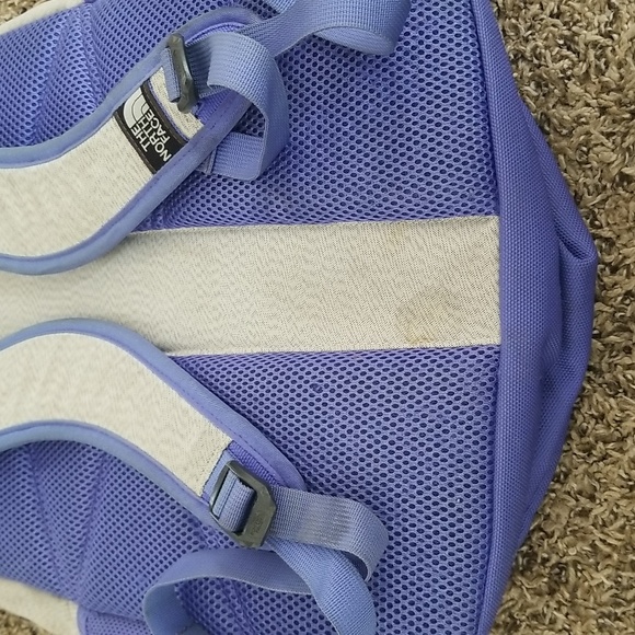 The North Face Wasatch Purple And Gray Backpack - Picture 4 of 9